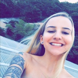 Meet your Posher, Taylor